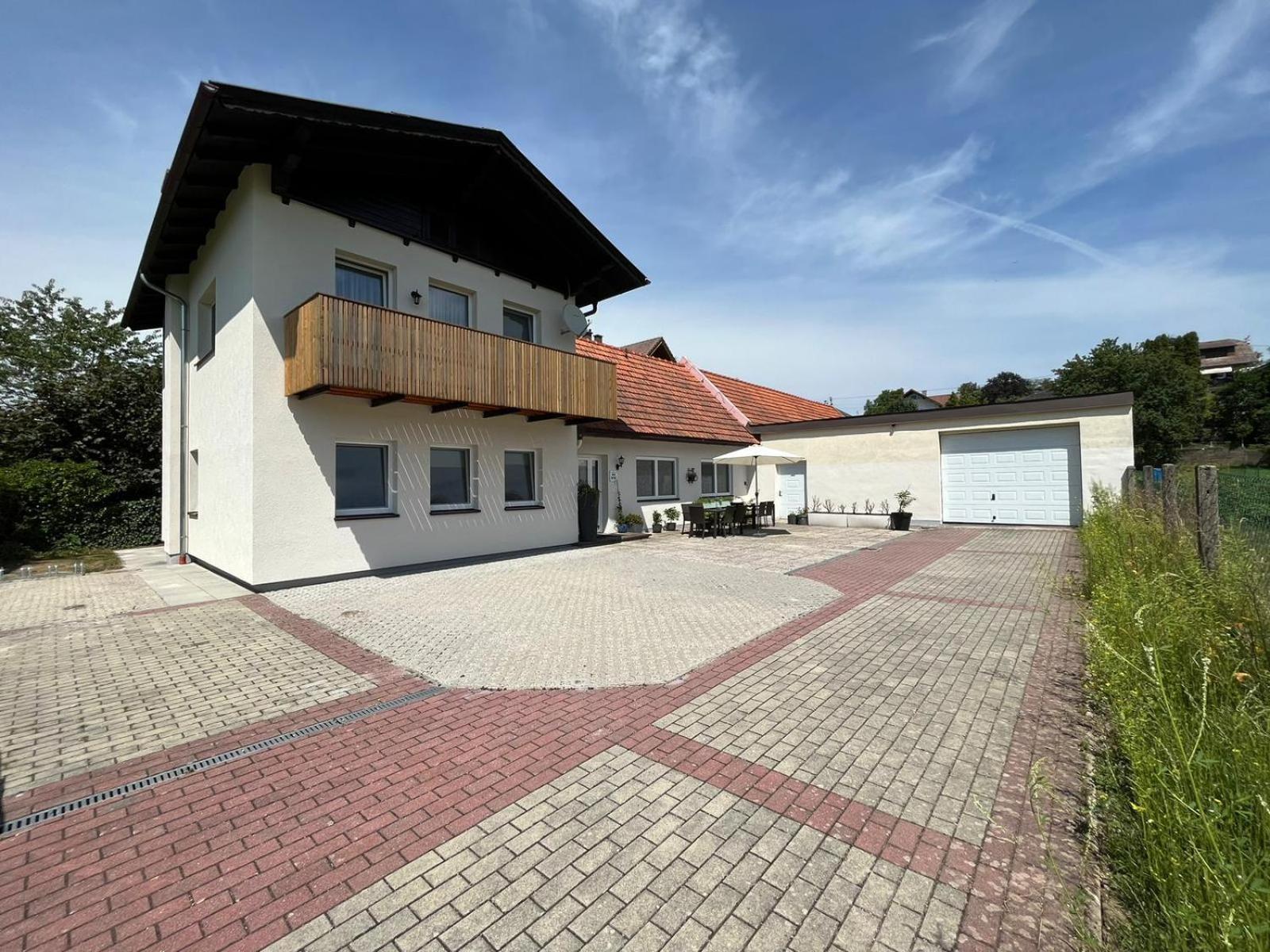 Danner Familien-Ferienwohnungen Schoerfling Am Attersee Exterior photo